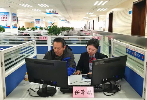 架起溝通橋梁，傾聽(tīng)教育心聲——市教育局接聽(tīng)12345熱線提供專(zhuān)業(yè)教育咨詢(xún)服務(wù)